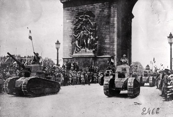 110 години Renault