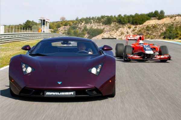 Руската суперкола Marussia B1 / В2