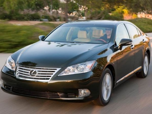 Максимална цена &ndash; 14 050 долара

Силни страни &ndash; луксозен интериор и ефективност на двигателите, съчетани с висока надеждност.