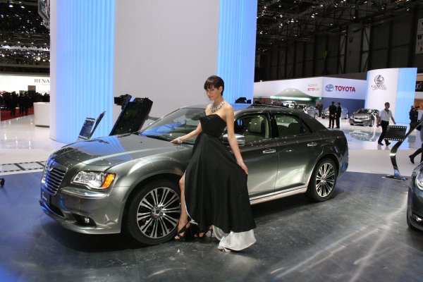 Момичетата на автосалон Женева 2012
