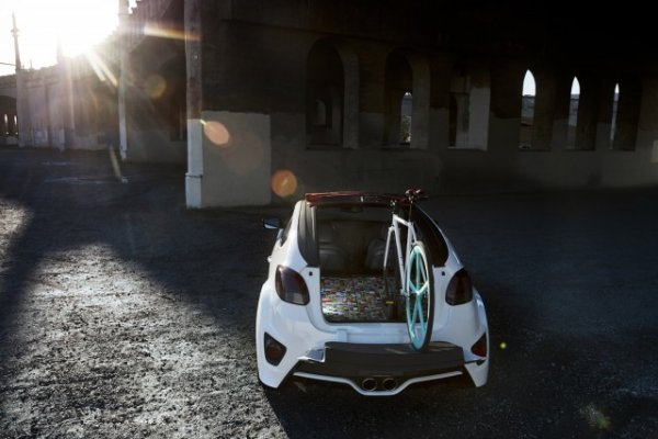 Veloster C3 Roll Top