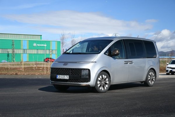 Ford Tourneo Connect, Hyundai Staria, Kia Niro, Mercedes T-Class, Alfa Romeo Tonale, DS 7, Mercedes-Benz GLC, Subaru Solterra, Suzuki SX4 S-Cross, Toyota bZ4X, Ford E-Transit, Kia Niro Electric, Maserati Grecale