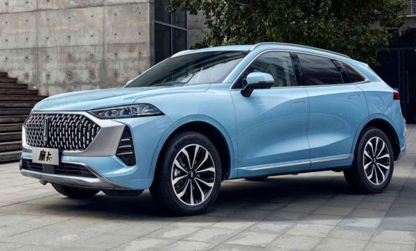 Още една марка, която се обособи от Great Wall и съсредоточава модели с хибридно задвижване и премиум позициониране (неслучайно носи името на основателя и собстменик на GWM Джак Уeй). Вносител у нас е "Българска автомобилна индустрия". От началото на годината са регистрирани 49 бройки от Wey 05, 9 броя Wey 03, 4 броя Wey Coffee 02 и 3 броя от Wey Coffee 01. 
НА СНИМКАТА: Wey 05