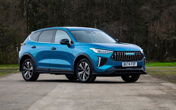 Най-мощната марка на Great Wall, който се преструктурира като GWM. Както и останалите от портфолиото на гиганта от Баодън, се внася у нас от "Българска автомобилна индустрия". Бестселър у нас е малкият кросоувър Jolion с общо 89 регистрации, пред компактния SUV Haval H6 - 76 регистрации, Dargo с 8 регистрации и накрая първите две регистрирани в България бройки от всъдехода на рама Haval H9. 
НА СНИМКАТА: Haval Jolion Pro