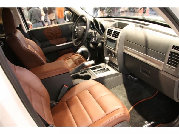 Dodge Nitro с тунинг от Startech 