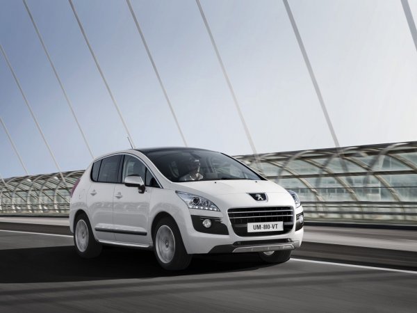 Peugeot 3008 HYbrid4