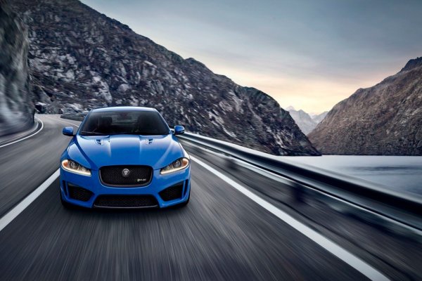 Jaguar XFR-S