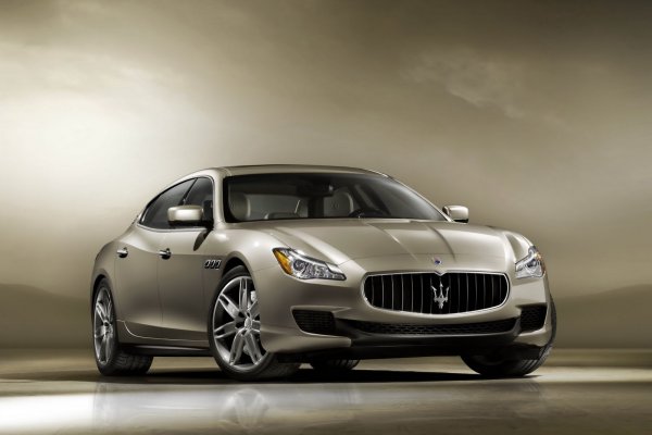 Maserati Quattroporte
