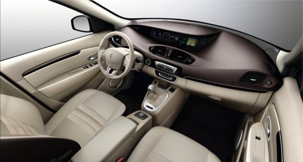 Обновените Renault Scenic и Renault Grand Scenic