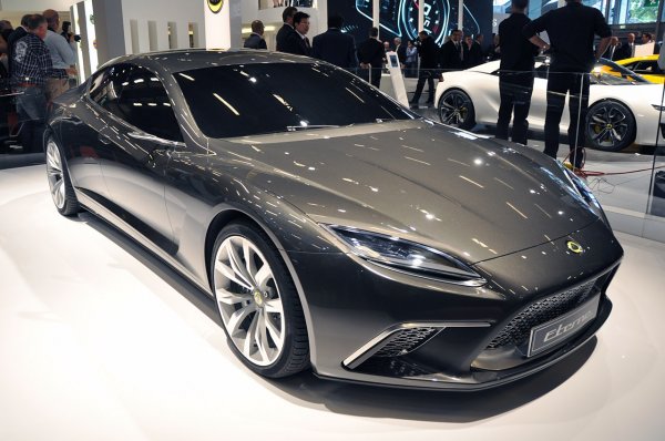 Lotus Eterne Concept / Париж 2010
