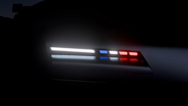 Renault ускорява плановете да развие спортната си марка, като на този автосалон ще покаже елементи от бъдещото ново поколение на Alpine A110 (електрическо). Очакваме да видим също PS1, съкратено от "специален проект 1" - бъдеща суперкола в доста ограничена серия.