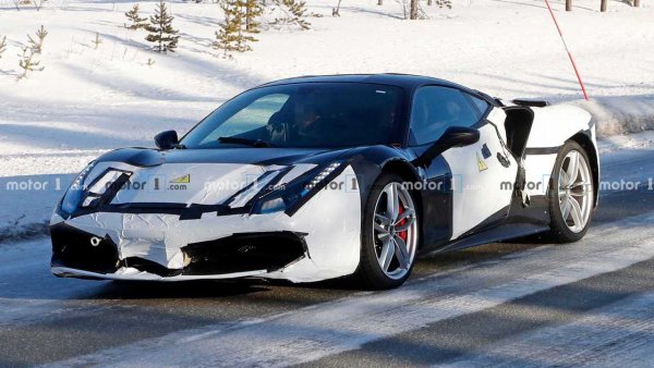 По-рано тази година фотошпиони засякоха следващото хибридно Ferrari. За него не се знае много, макар да изглежда вероятно да попадне под новото SF90 Stradale в моделната гама. Моделът сигурно ще бъде оборудван с хибриден V6. Като се има предвид, че забелязаният автомобил бе скрит под каросерията на 488 GTB, ще мине още известно време, преди да се появи в истинската си същност.