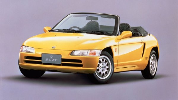 Тази японска kei car е просто очарователна и се отличава с дизайн, харесван, както в Япония, така и в останалата част на света.