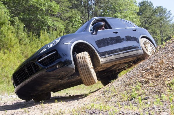 Porsche Cayenne 2011
