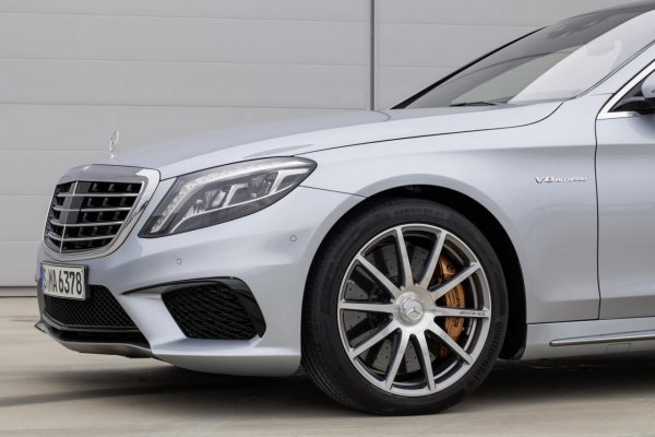 Mercedes-Benz S63 AMG
