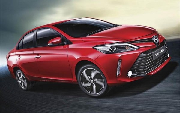 Независимо от факта, че пазарът на нови автомобили във Филипините е спаднал с 40,3% до 248 171 през 2020 година, Toyota е лидер в продажбите. С четири от петте най-продавани в тази страна и шест в Топ 10, японската марка държи 40% от пазара. Най-популярният модел е Vios, следван от Hilux и Wigo.
