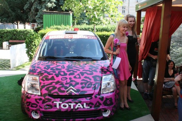 Новата рали кола на Екатерина Стратиева