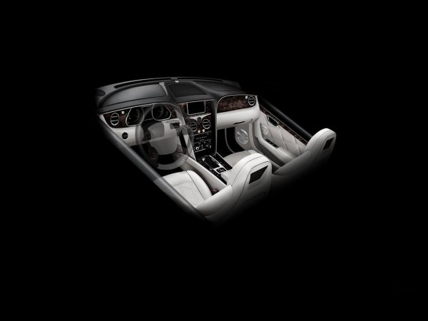 Tresor - брониран всъдеход, изграден на базата на Audi Q7.