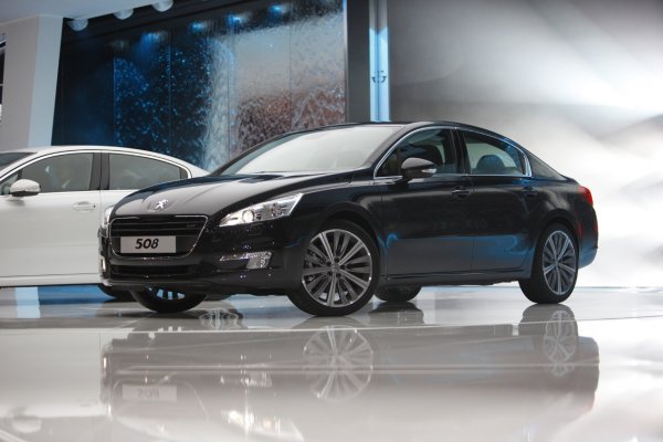 Pugeot 508 / Париж 2010
