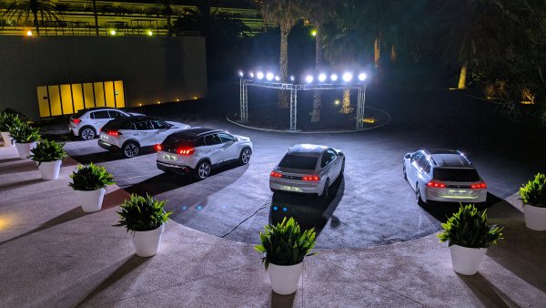 Електрифицираната гама на Peugeot е вече от четири модела: чисто електрическите версии на 208 и 2008, и плъг-ин хибридните 3008 и 508