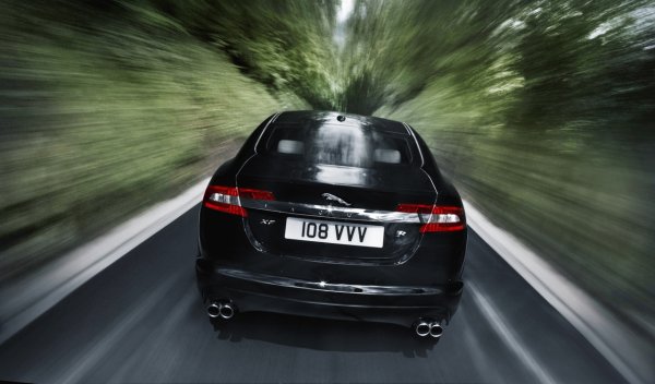 Jaguar XFR 2010
