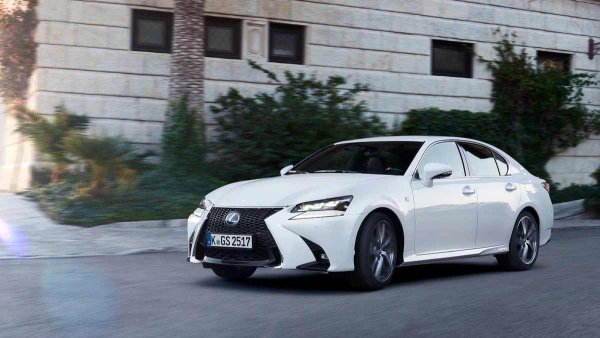 Години на производство: 2011-2020; среден пробег преди сериозен ремонт - 200 000 км

Lexus GS въплъщава японската философия кайдзен в автомобилния свят. Неговата електроника работи тихо, незабележимо и без прекъсване. Собственикът може дори да не знае къде е скрита главната кутия с предпазители в продължение на години, което говори много за автомобила: всичко е проектирано да гарантира, че техниката работи без ненужна намеса.
