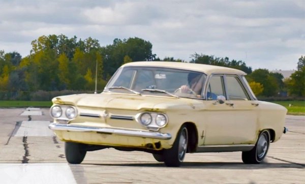 Всъщност, статията &bdquo;Небезопасно при всяка скорост&ldquo; беше публикувана, след като GM преработи окачването на Corvair, елиминирайки проблемите с управлението. Моделът продължи да се произвежда още четири години и неговият спад не се дължи на критики, а по-скоро на факта, че &bdquo;в ерата на евтиния бензин хората избираха по-големи автомобили с по-мощни двигатели&ldquo;.