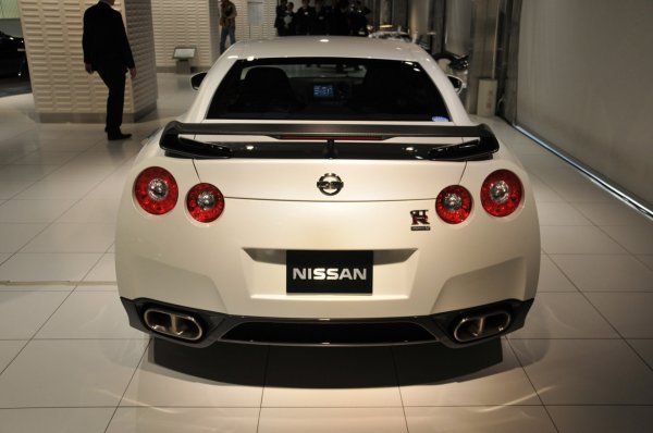 Премиерата на Nissan GT-R SpecV в Япония