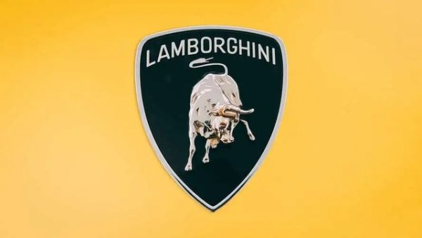 С края на производството на Countach и появата на новия V12 флагман &ndash; Diablo, Lamborghini променя и емблемата си. Златото е заменено от изчистен сребрист монохромен дизайн, а самият бик става по-детайлен. Този облик се запазва почти до края на хилядолетието.
