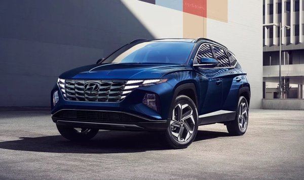 Ръст спрямо 2022: 69%
Продажби през юни: 38
Tucson бе една от пазарните сензации през първата половина на миналата година - отчасти заради интересния дизайн, отчасти и заради факта, че имаше складови наличности. Но сега моделът успява да подобри дори миналогодишното си постижение. 