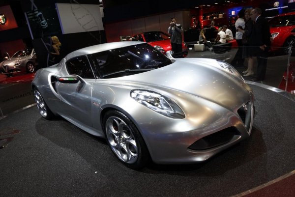 Alfa Romeo 4C Concept
