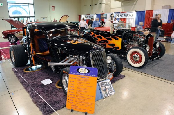 Кадри от тазгодишното американско автоизложение "Grand National Roadster Show"