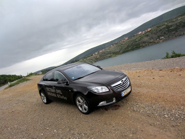 Opel Insignia BiTurbo