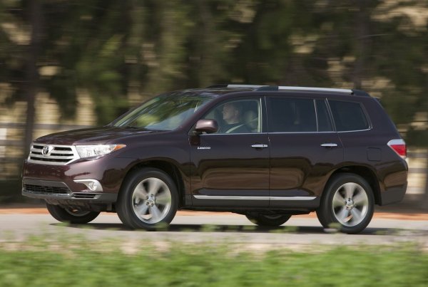 Потенциален пробег 390 00 км. 

Триредов кросоувър може да издържи дори 480 000 км, при това с минимални годишни разходи за ремонт.