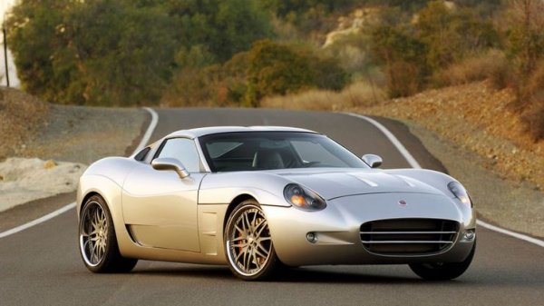 Това е е спортен автомобил, произведен от Anteros Coachworks Inc. - американска автомобилна компания, основана през 2005 година от Роджър Хектор. Спортният модел е базиран на C6 Corvette и има двигател LS2 с механичен компресор и мощност от над 500 к.с.