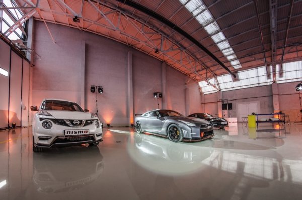Три Nismo модела при премиерата им в България - Nissan GT-R Nismo, Nissan Juke Nismo RS и Nissan 370Z Nismo.  