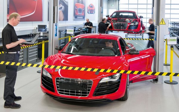 Audi R8 e-tron няма да се произвежда