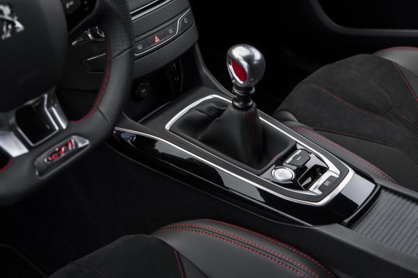Peugeot 308 GTi 