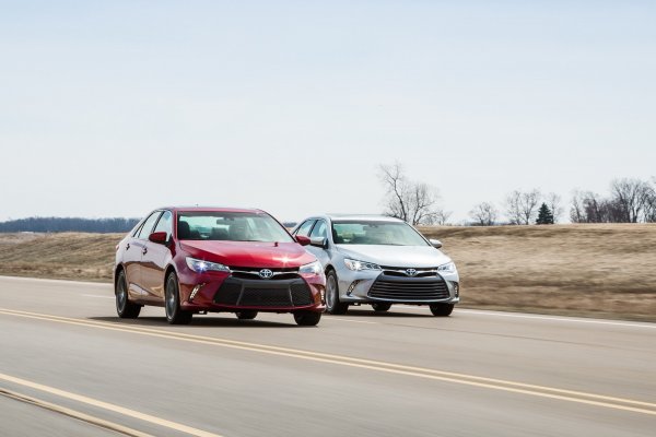 Toyota Camry 2015