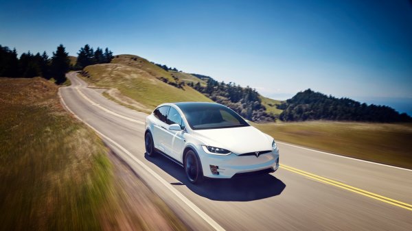 Средна цена след 3 години - 69 070 долара

Амортизация: 33,9%
