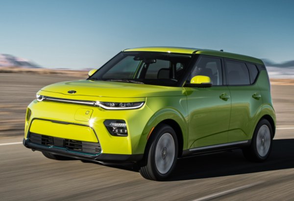 Средна цена след 3 години - 14 862 долара

Амортизация: 58,7%
