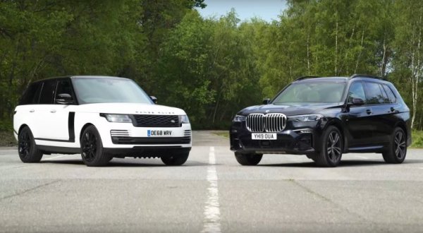 Спазването на всички изброени до момента изисквания е сложна задача за дизайнерите. И става още по-сложна, когато се налага да ги спазят в SUV модел. На инженерите се налага да работят двойно, за да може високата двутонна грамада да има все пак приемливо пътно поведение в завой и що-годе нормален разход. За дизайнерите остава само да направят каквото могат с наличния материал. 
Впрочем класическата ни представа за автомобилна красота включва ниска стойка, издължен преден капак, скосен покрив - все неща, мъчно приложими при кросоувърите. 
