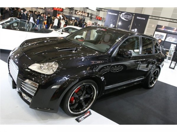 TechArt Magnum Porsche Cayenne / Токио 2009