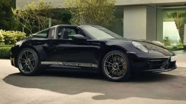 Това Porsche 911  беше пуснато през 2022 г., за да отпразнува 50 години на подразделението Porsche Design. За случая то беше придружено от реставрирано и модифицирано Porsche Targa от 1972 г., модна колекция и изложба в музея на Щутгарт. Неговите 480 к.с. позволяват развиване на 307 км/ч и ускорение  от 0 до 100 км/ч за 3,5 секунди. Струва около 30 000 евро повече от стандартно Targa 4 GTS.