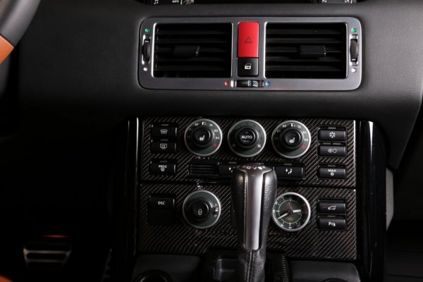 Range Rover от българското ателие Carbon Motors