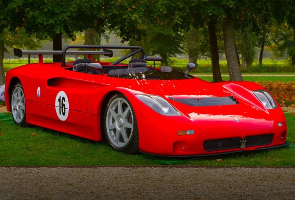 Barchetta Stradale се превръща в най-бързото пътно Maserati на своето време, но така и не влиза в производство, като остава единственият създаден екземпляр.
