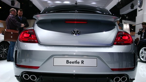 Лос Анджелис 2011 - Volkswagen Beetle R