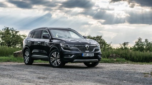 Този мотор, подобно на Nissan X-Trail, се оказа технически уязвим. Турбината не издържа дълго, появяват се течове на масло и рискът от прегряване по време на пътуване е много голям. Проблемите с всмукателната система също са често срещани, а диагностицирането на самите повреди обикновено е трудно и скъпо.

