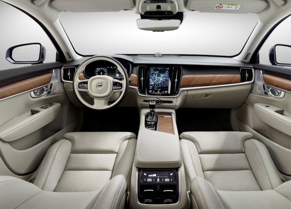 Volvo S90