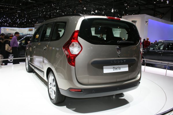 Женева 2012 / Dacia Lodgy